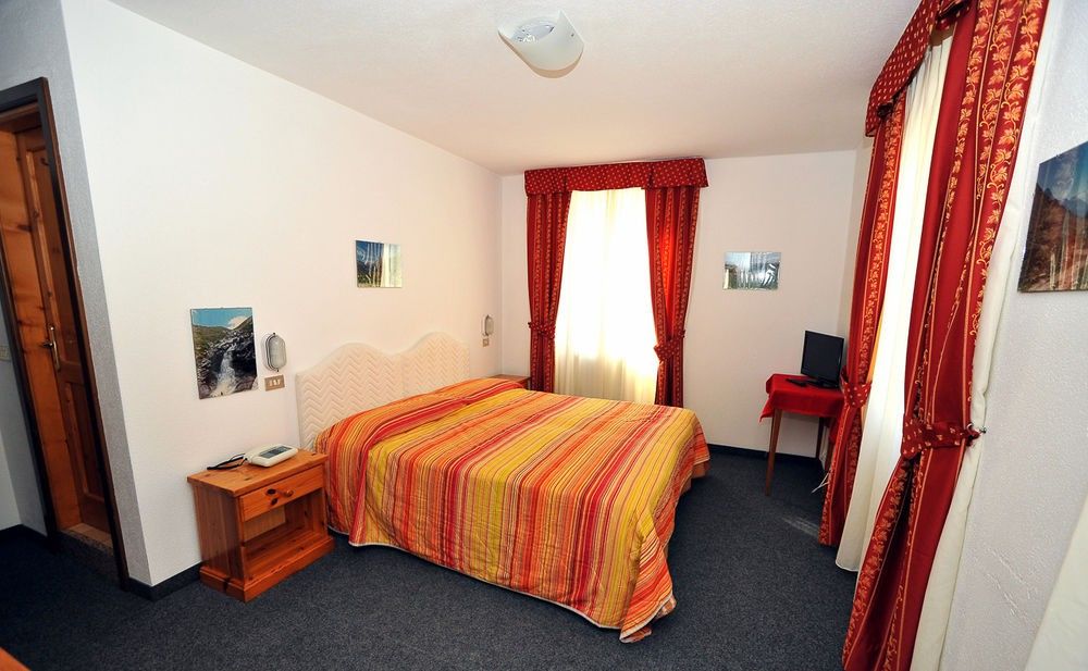 Hotel Capitani Μπόρμιο Εξωτερικό φωτογραφία